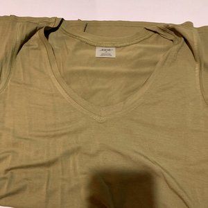 Womens Jofit Green Jersey Tee size MEDIUM